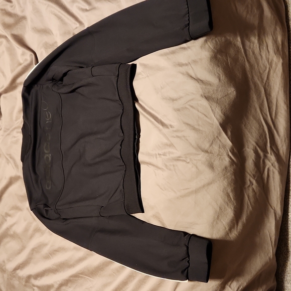 Adidas Neo crop jacket. - Picture 3 of 3